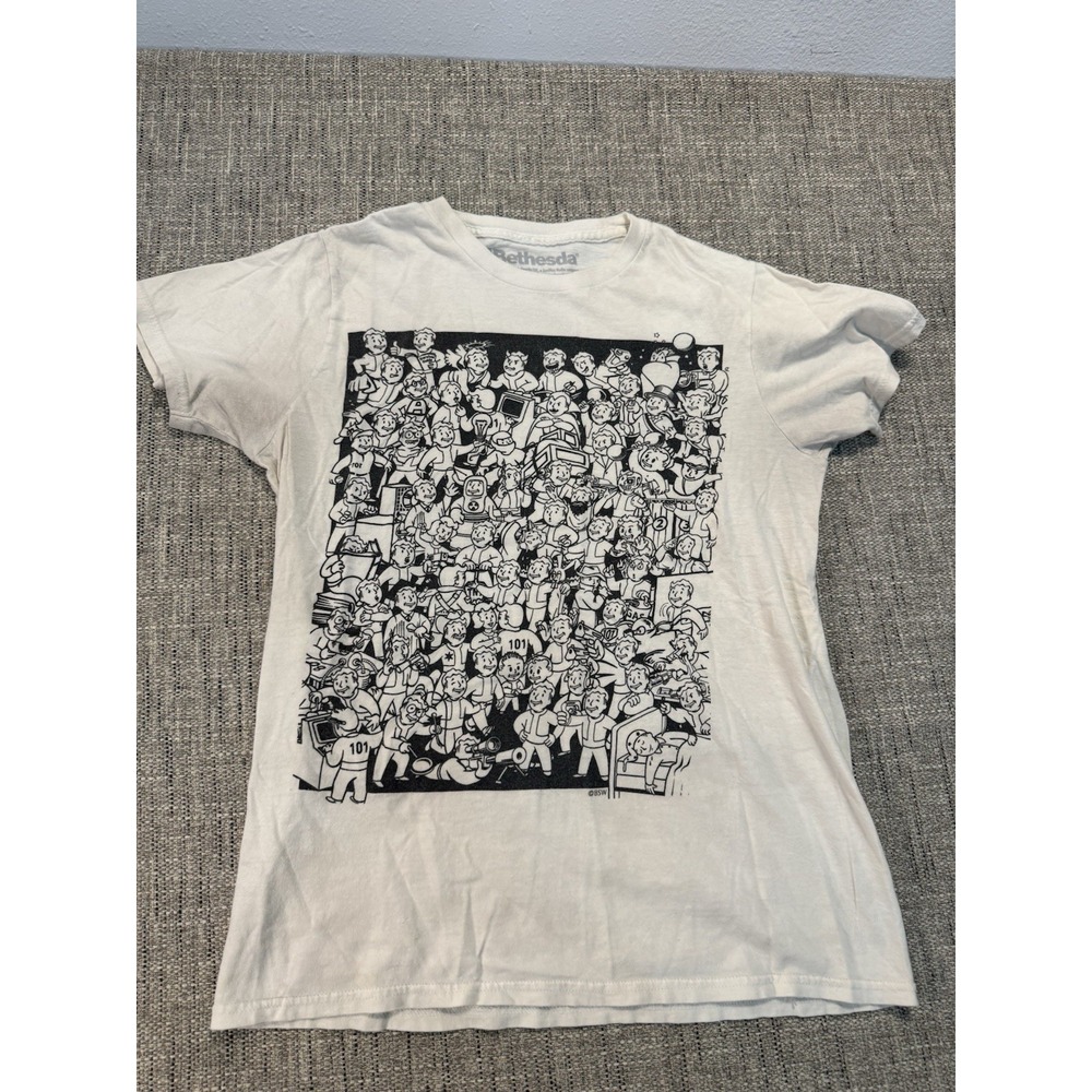 Bethesda Short Sleeve‎ T-Shirt Men's Size Small White Used 16 In 22 See Pics